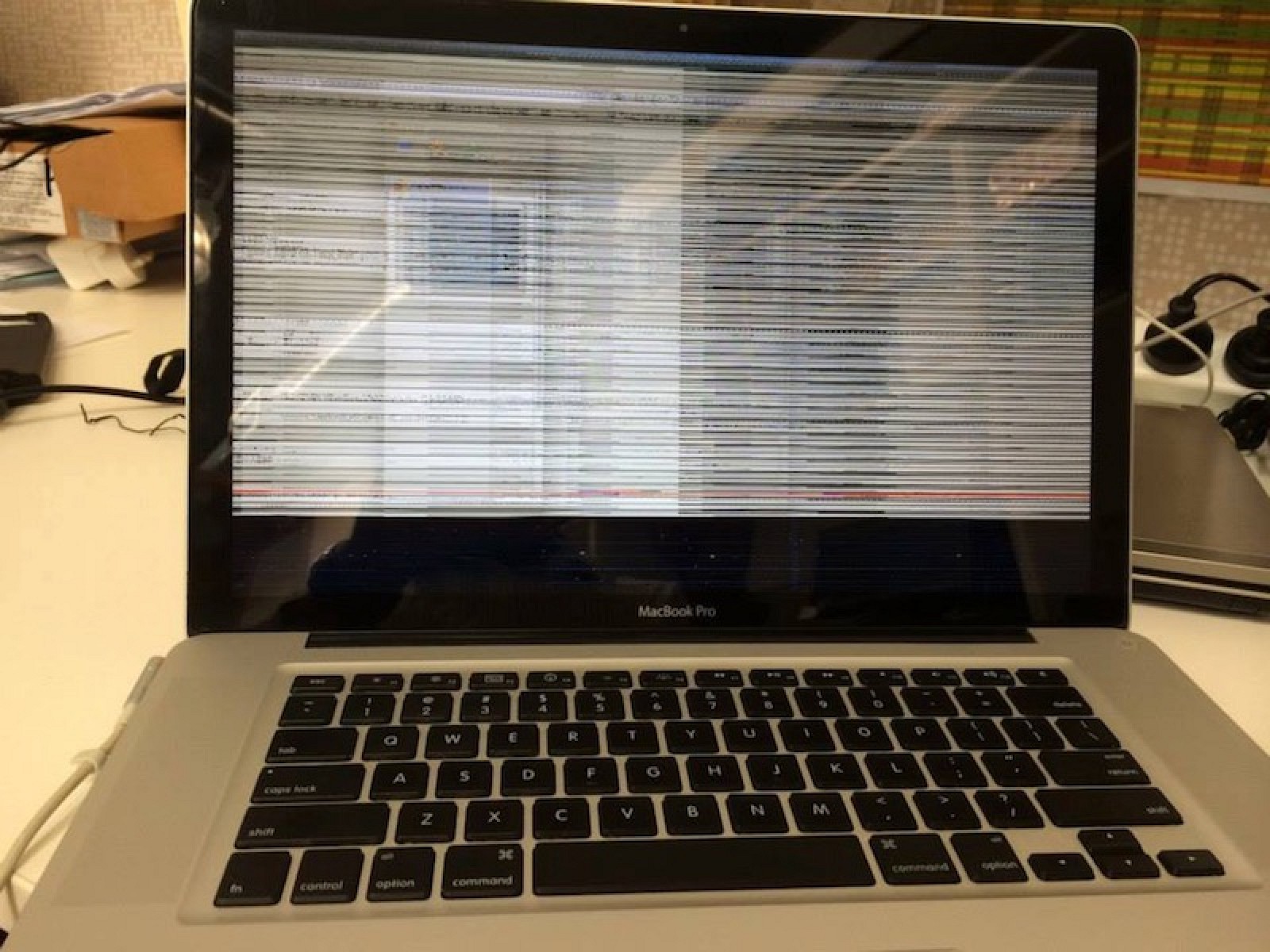 macbook_pro_2011_graphics_issue.jpg