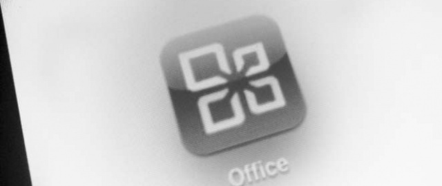 053112-tech-news-ipad-office-ss-662w-at-1x