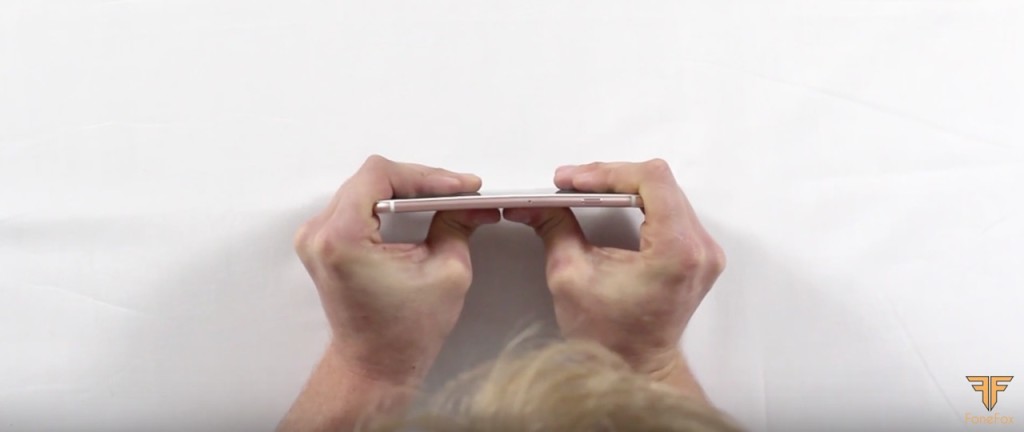 test zginania iPhone 6S Plus