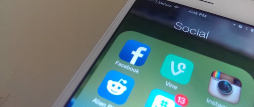 aplacja facebook na iPhone